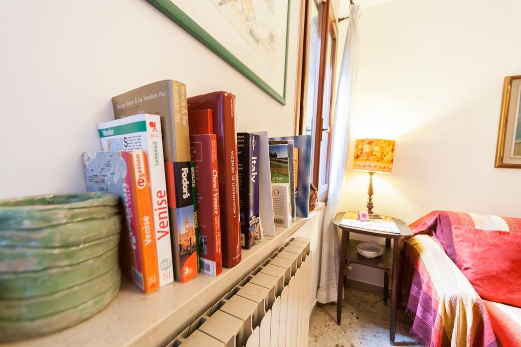 Apartamento Campiello Chiesa, Venezia By Short Holidays *